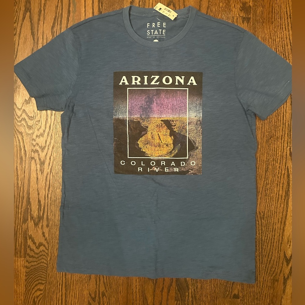 Arizona Colorado River Graphic Tee Size M